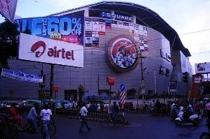 Z Square Mall_1464866615u90_1494416427s100.jpg